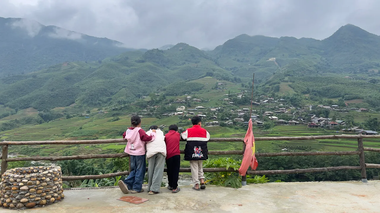 Nature & Tours · Chin Chin Sapa Tours — Sa Pa, Mường Hoa valley