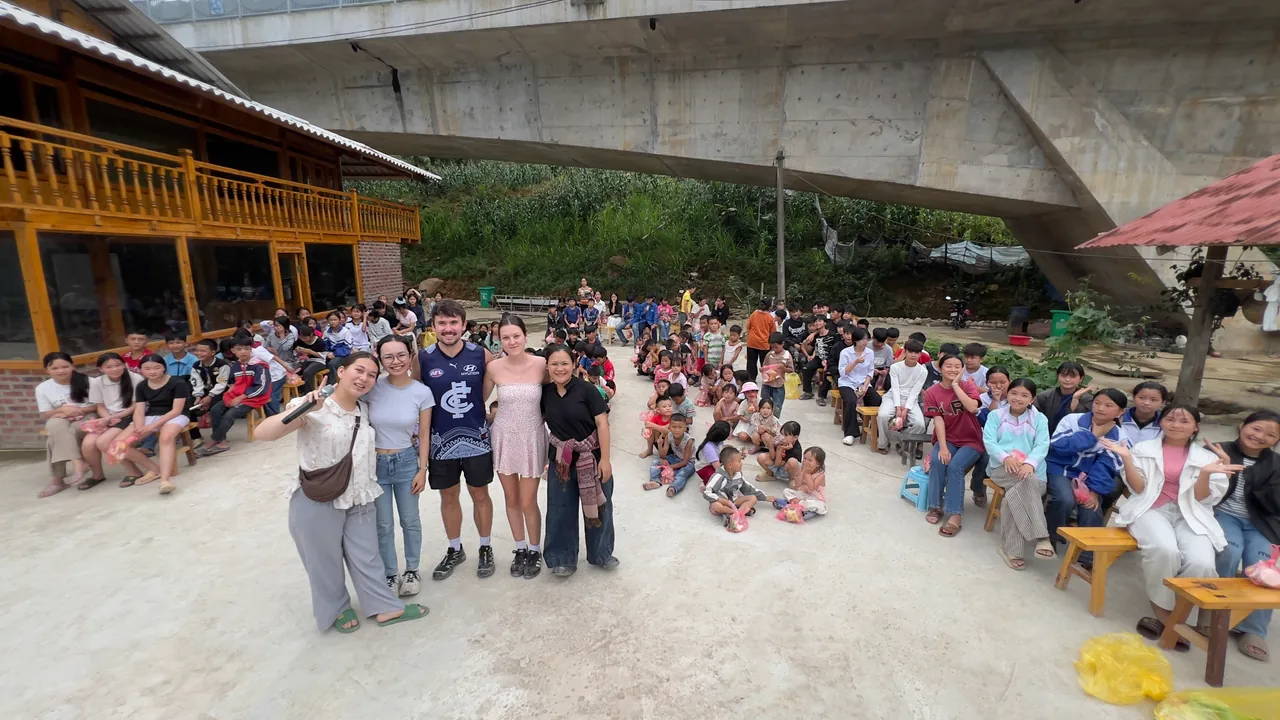 Village & Family · Chin Chin Sapa Tours — Sa Pa, Mường Hoa valley