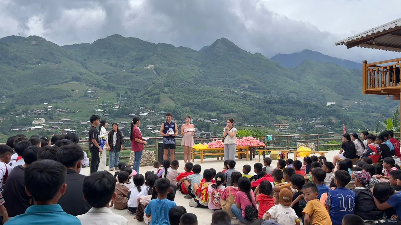 Village & Family · Chin Chin Sapa Tours — Sa Pa, Mường Hoa valley