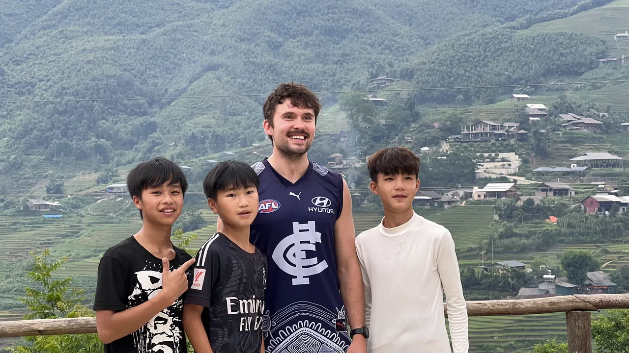 Village & Family · Chin Chin Sapa Tours — Sa Pa, Mường Hoa valley